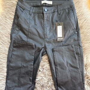 NEW w Tags EU Redial “premium denim” coated skinny pants; approx (13.4” ax)